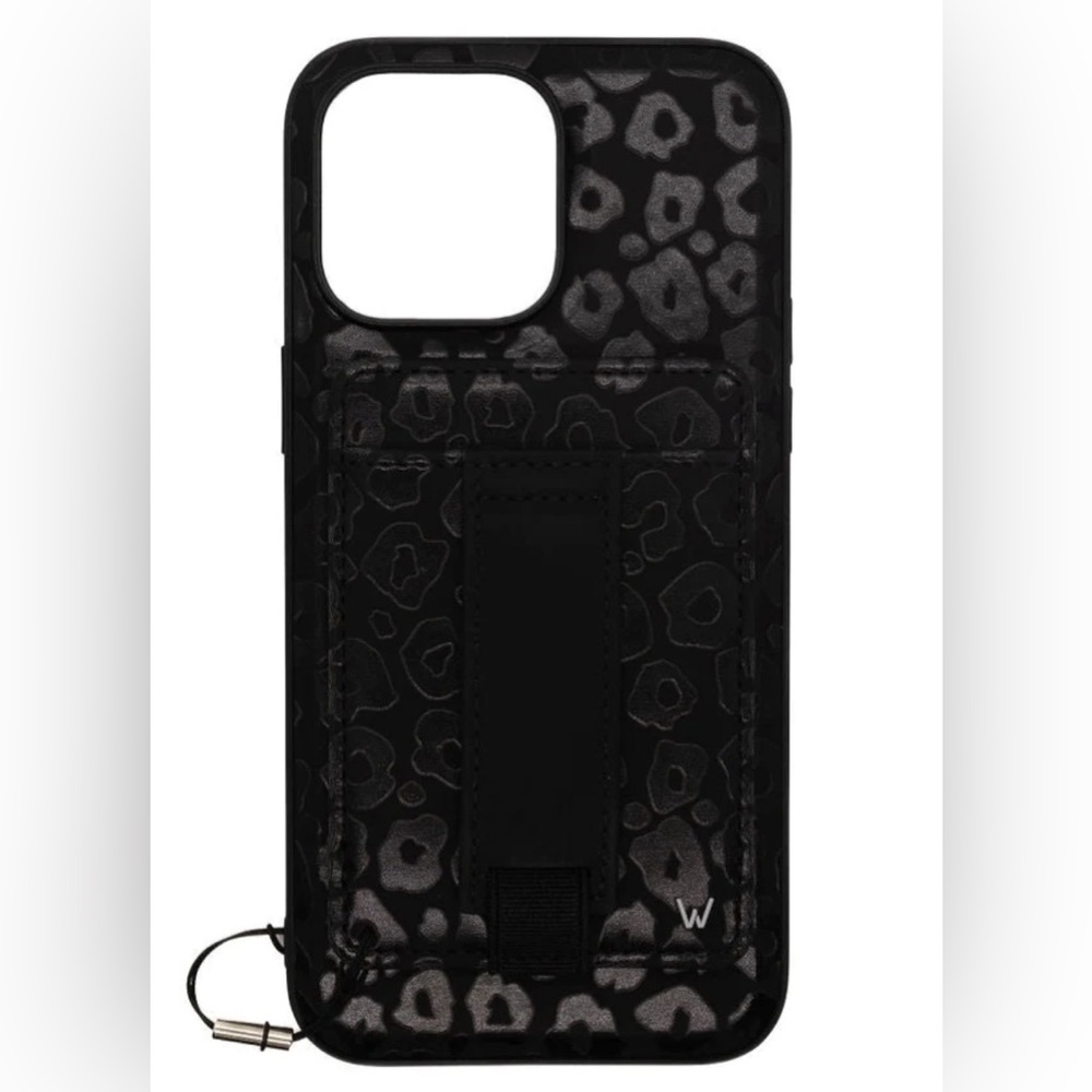 Walli iPhone 12 Pro Max Case - black leopard magnetic wallet
